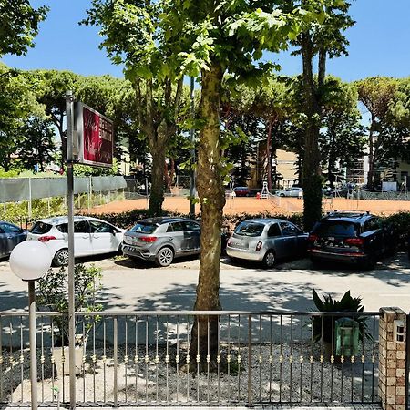 Hotel Villa Grazia Cesenatico Extérieur photo