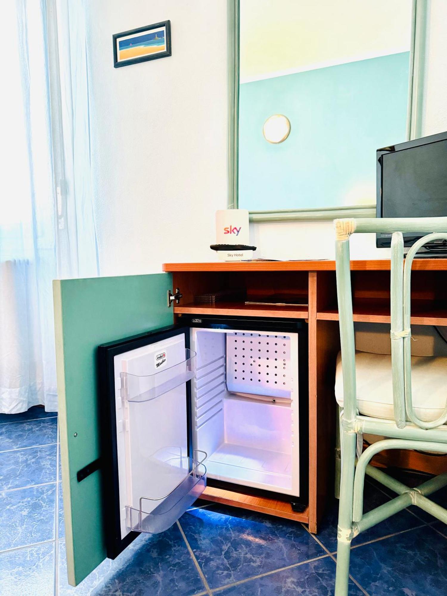 Hotel Villa Grazia Cesenatico Extérieur photo